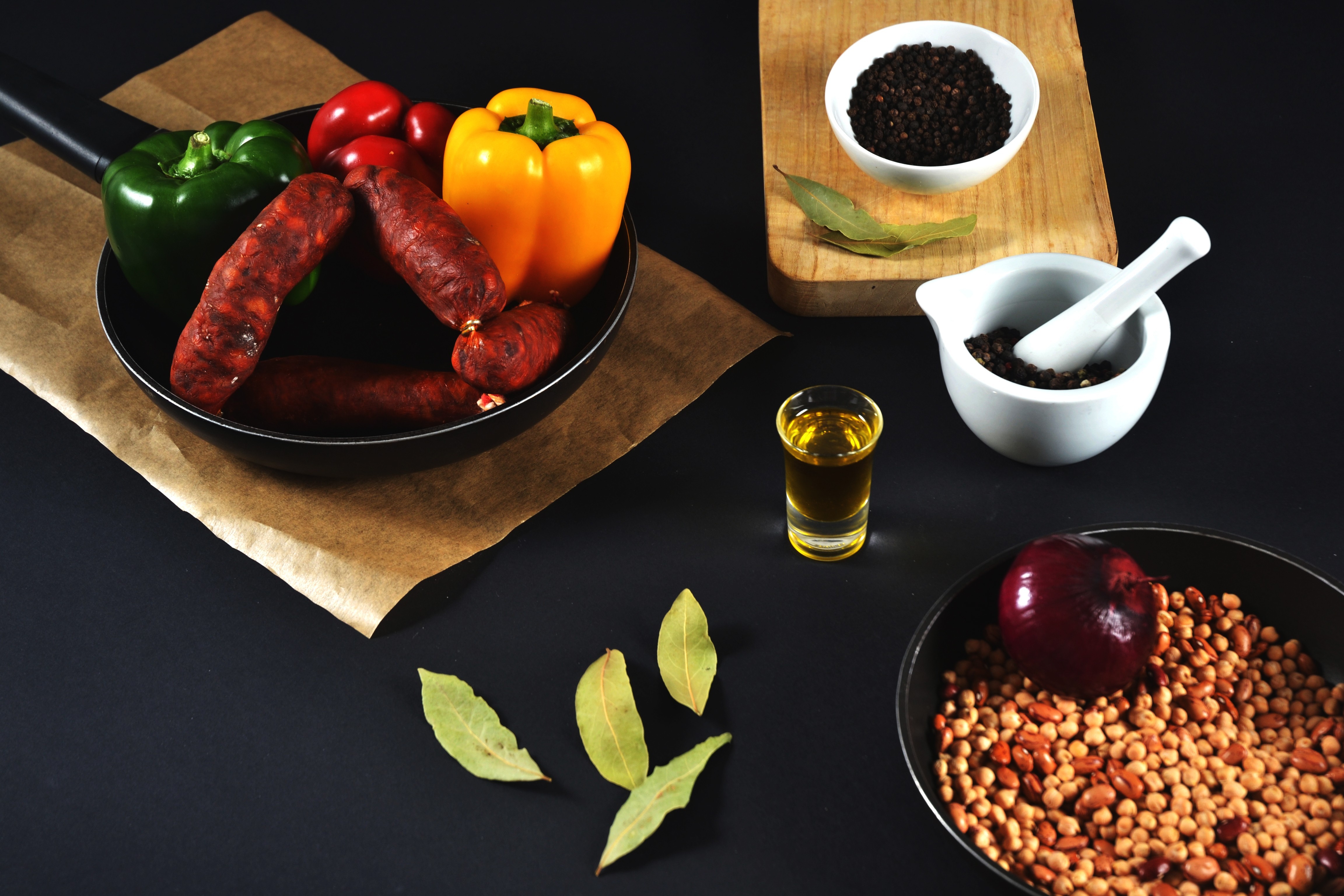 Platos con chorizo
